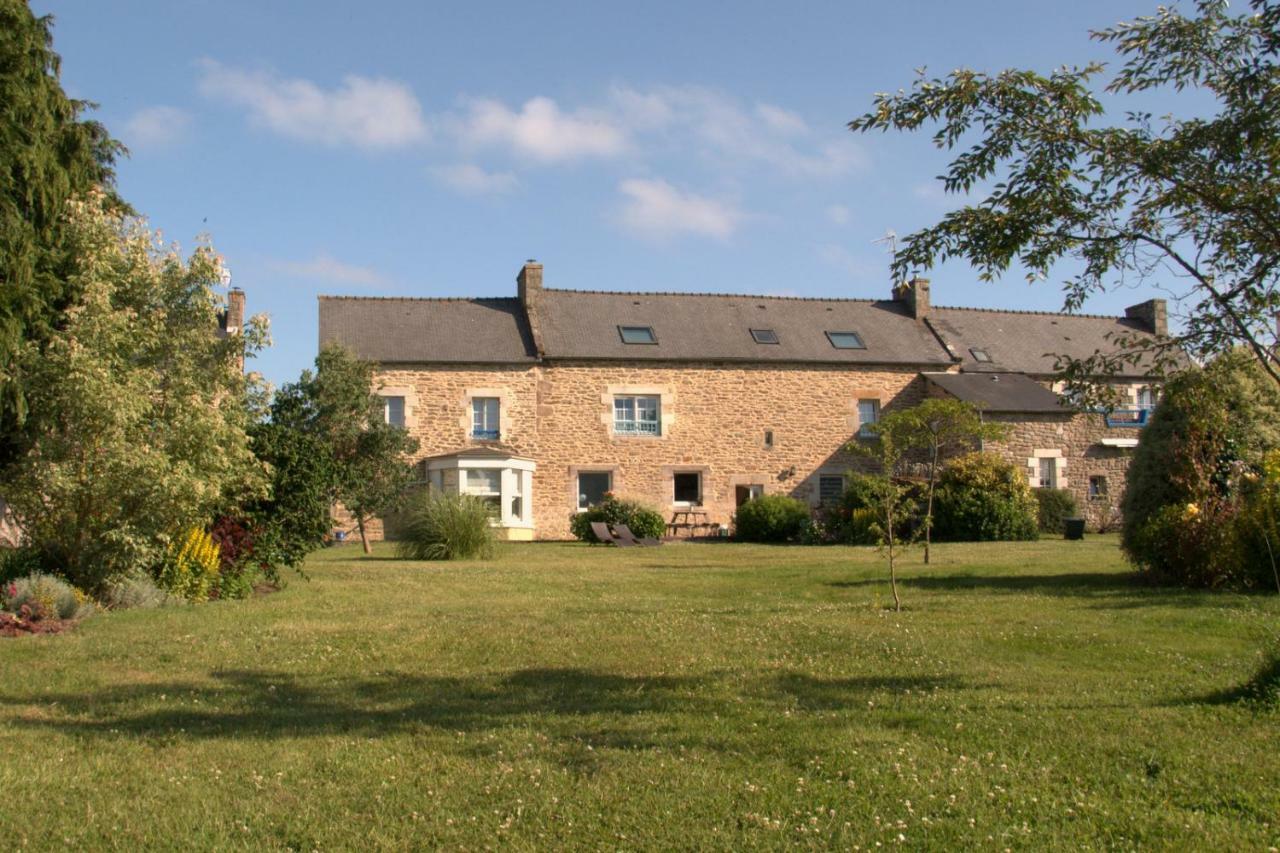 Clos St Ange Vildé-Guingalan Exteriér fotografie